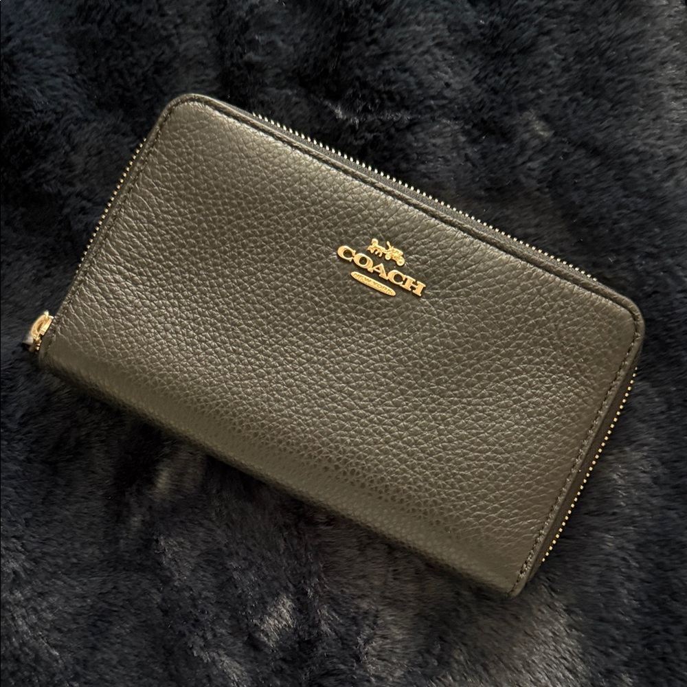 Coach Dark Leather Zip Wallet